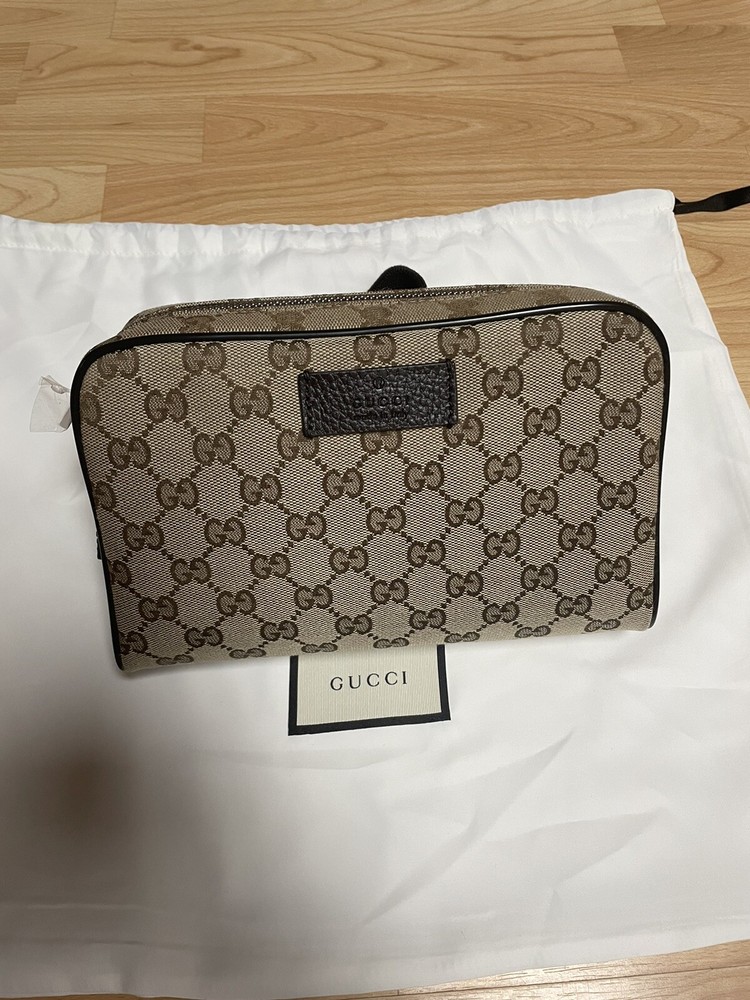 Gucci GG Supreme Belt Bag in Brown 449174