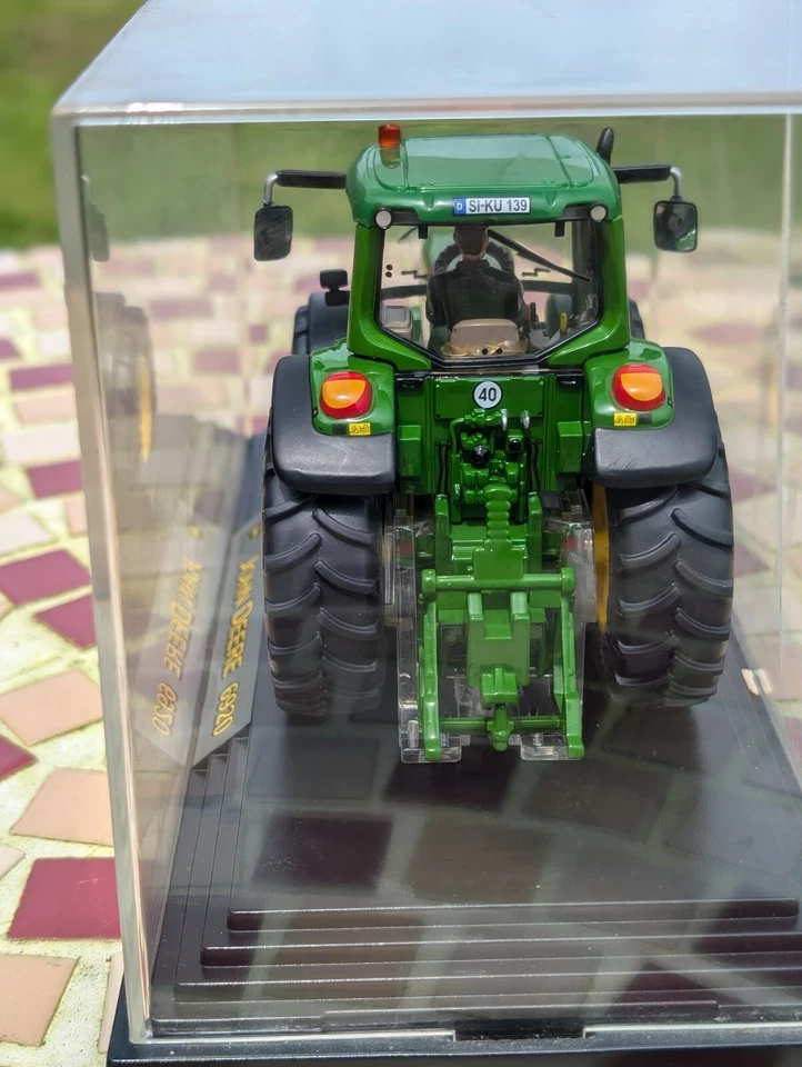 John Deere 6920 拖拉机 Siku — 第 4/4 张图片