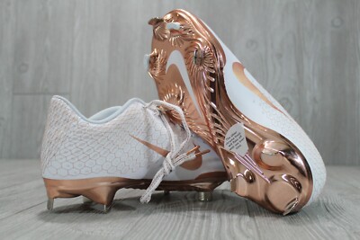 nike rose gold baseball cleats