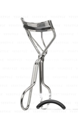 （US SELLER）Shu Uemura Eyelash Curler Authentic w/Extra Rubber Refill From Japan