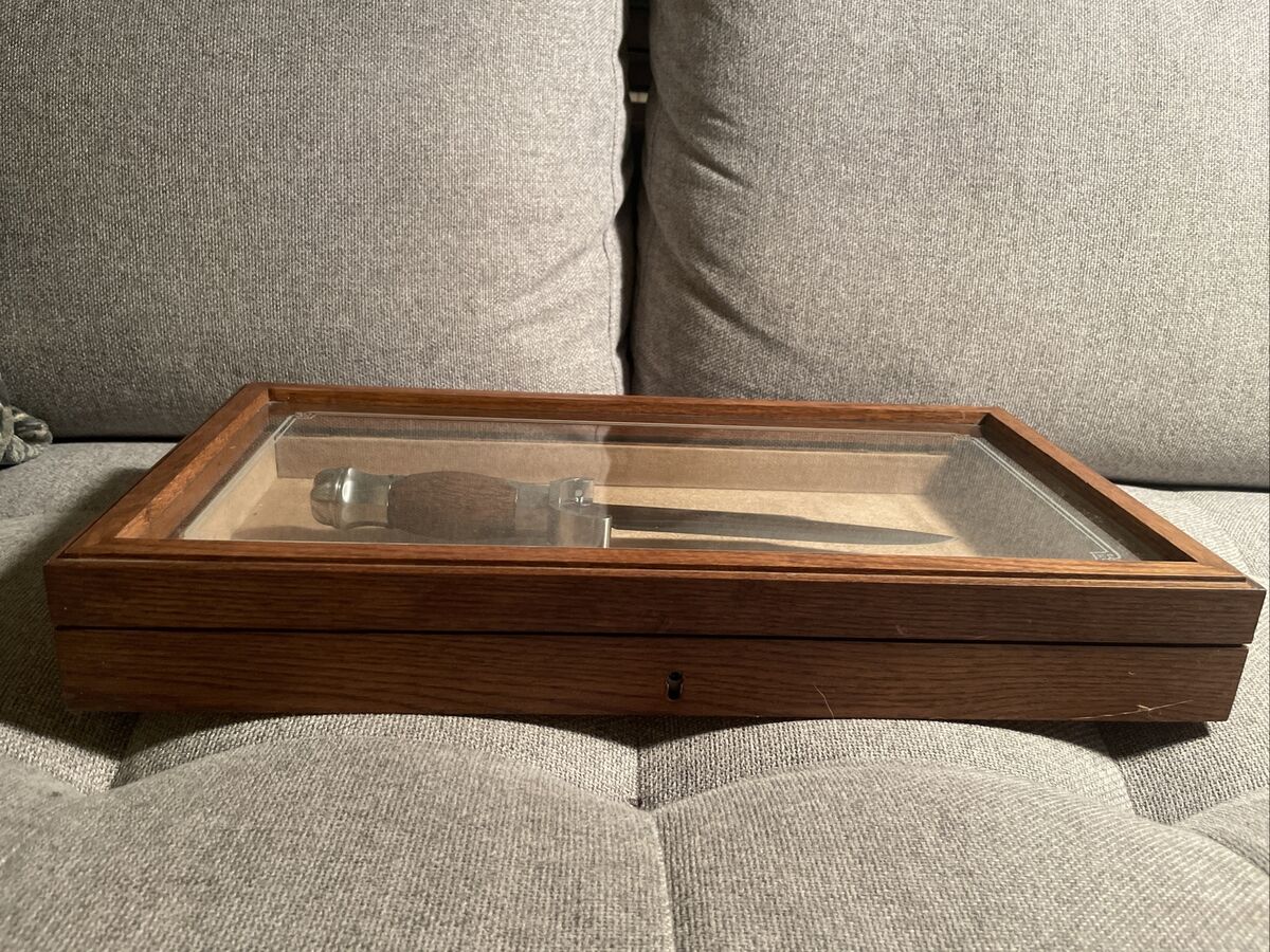 Jim Bowie Knife from The Franklin Mint with Display Case And Jim Bowie Knife from The Franklin Mint with Display Case And