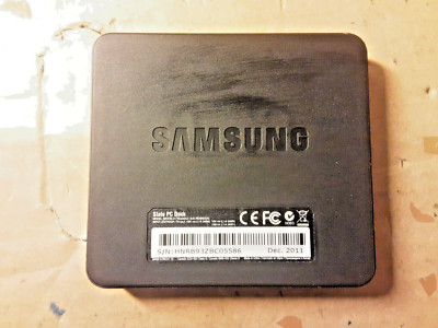 Samsung AA-RD5NDOC Series 7 Slate PC Dockingstation - Wird ohne Netzteil geliefert.
