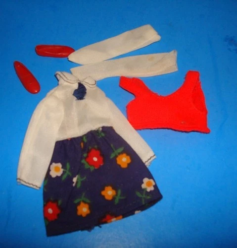 Vintage 1973 Barbie Doll SKIPPER Clothes Outfit #8611 Complete