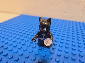 LEGO Catwoman Short Legs Minifigure Super Heroes Mighty Micros 76061 Sh0243