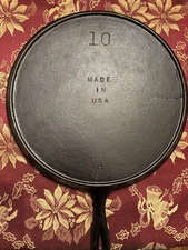 1960's Lodge no. 10 Cast Iron Griddle