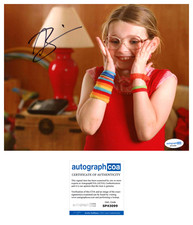 Abigail Breslin Signed LITTLE MISS SUNSHINE OLIVE 8x10 Photo EXACT Proof ACOA A