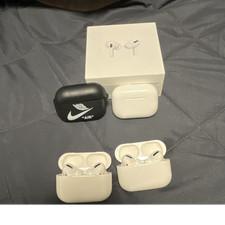 Apple AirPods Pro Wireless Bluetooth In-Ear Earbuds, White, Built-In Microphone.