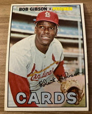 ST. LOUIS CARDINALS: 1967 Topps #210 Bob Gibson - EX+