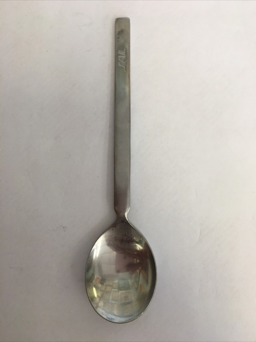 Vintage Souvenir Spoon Collectible JAL Airlines 5.5/8” 18-8 Japan