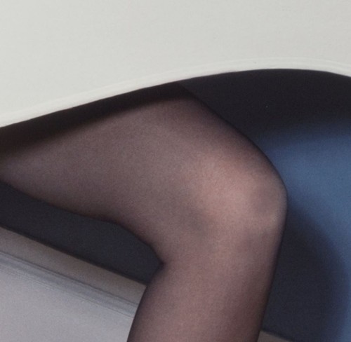 Guy Bourdin, 'Beine', Kunstdruck, verschiedene Größen - Bild 3 von 3