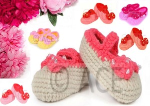 woolen shoes for baby girl