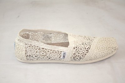 toms natural moroccan crochet