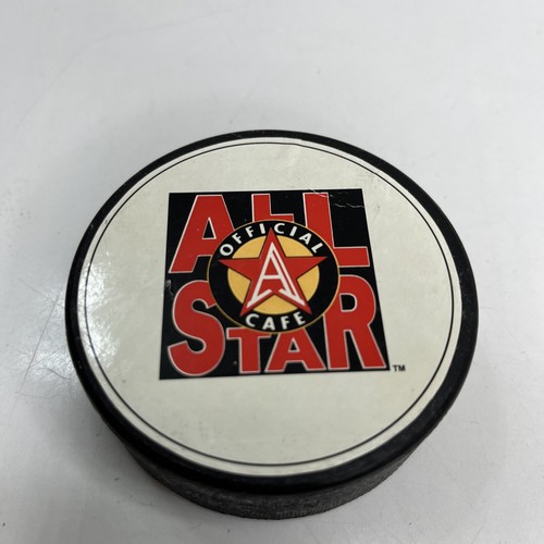 Vintage DISNEY'S OFFICIAL ALL STAR CAFE DOUBLE SIDED RARE OFFICIAL Puck - Picture 2 of 4