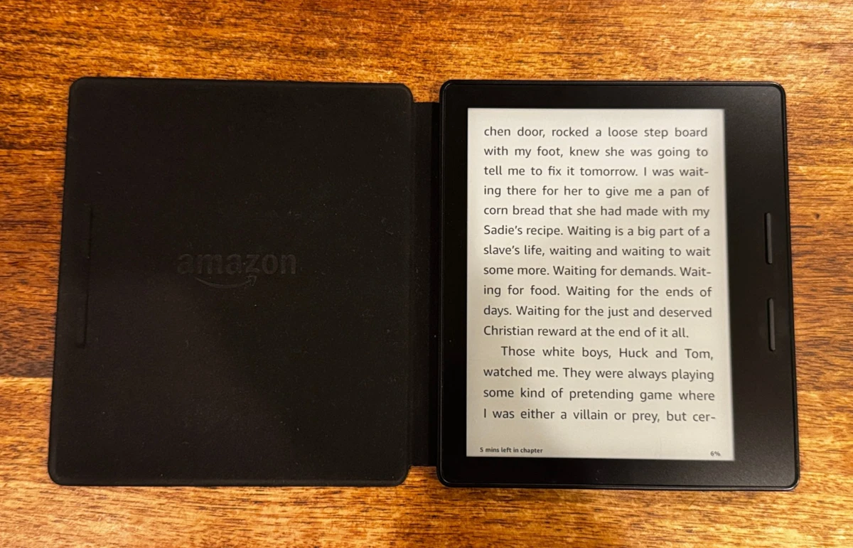 Amazon Kindle Oasis (8th Generation) Wi-Fi eBook Readers for sale