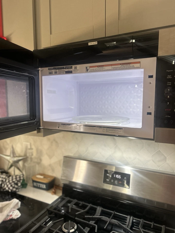 Microondas sobre la gama Frigidaire FFMV1645TS - acero inoxidable Foto 2 de 2