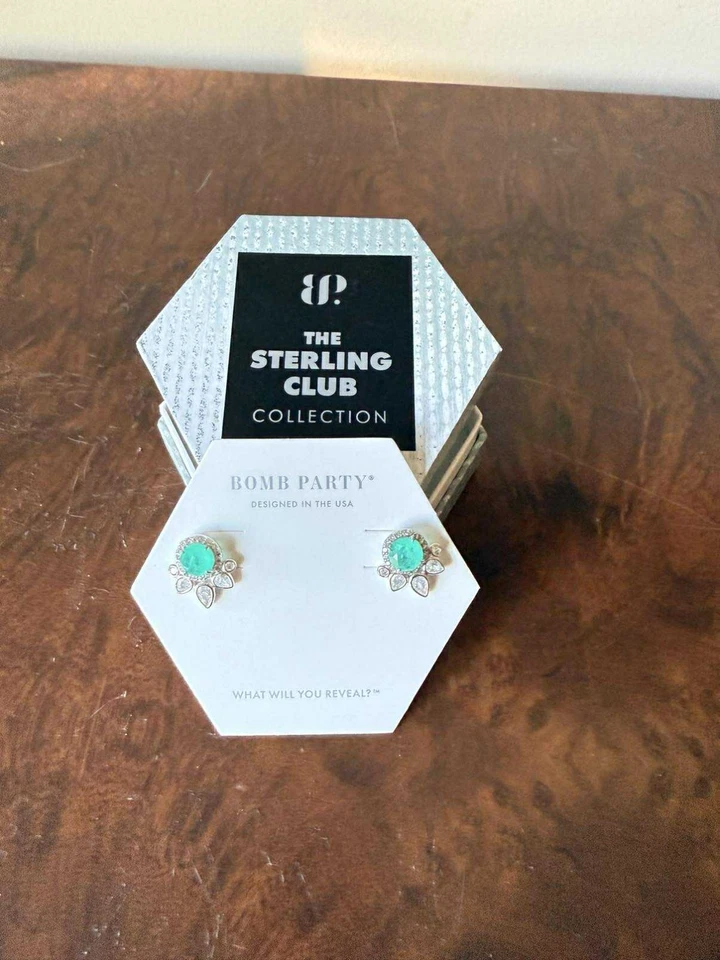 Bomb Party-Sterling Club RbP2998 Lab Created Blue Aragonite with genuine Quartz - Image 2 of 4