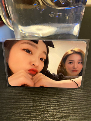 Monster Irene & Seulgi Photocard Non-Sport Trading Card Sticker