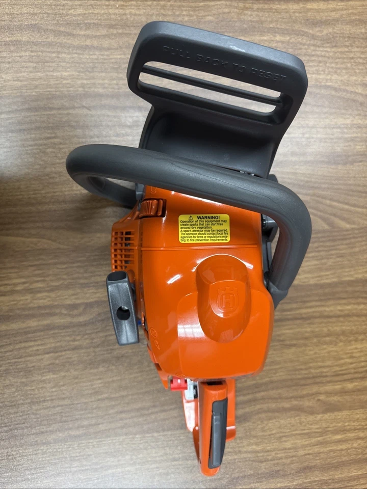 Husqvarna 435 X-Torq Chainsaw Without Bar and Chain Brand New Without Box USA - Image 2 of 4