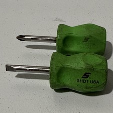 Snap-on Tools USA NEW 2pc GREEN Hard Handle Stubby Screwdriver Lot Set