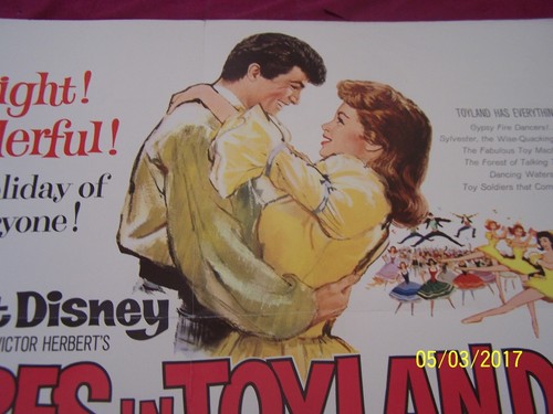 BABES IN TOYLAND '61 Disney Classic 22X28 Movie Poster Annette & Tommy Sands - Picture 2 of 5