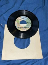 FOUR SEASONS*WHO LOVES YOU/SIDE 2 DISCO VERSION*1975 WBS-8122*7"45*POP/ROCK*VG+
