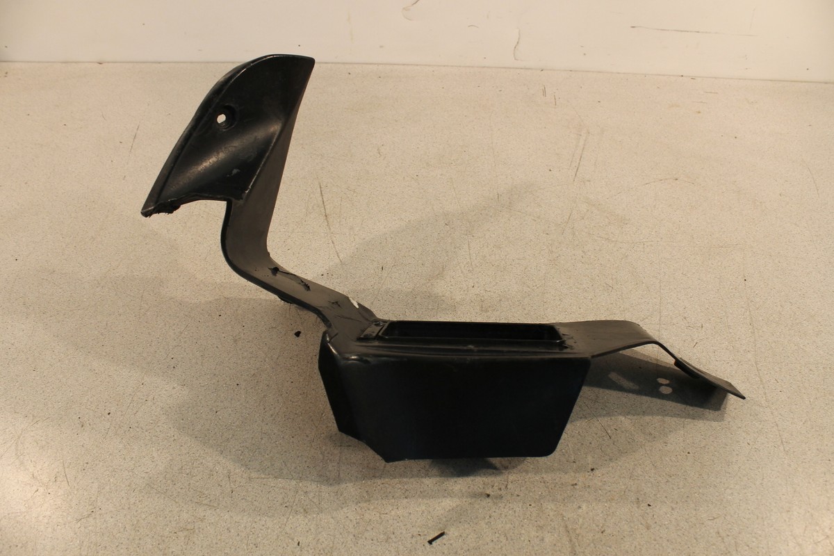 専用出品 モ　リ　ガ　ン　W　I　N　N　E　R 1988 Kawasaki Concours 1000 ZG1000A RIGHT STORAGE BIN COMPARTMENT