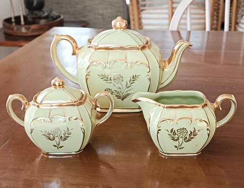 Sadler Cubed Teapot RARE Avocado Green
