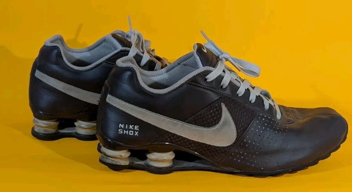 Nike Shox Deliver Brown for Sale | Authenticity Guaranteed  display picture 1