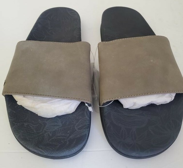 margaritaville slide sandals