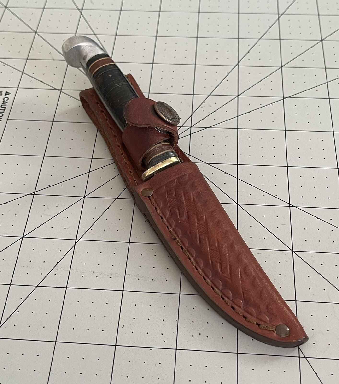 Vintage Western USA L48B Hunting Knife With Case XX Leather Sheath