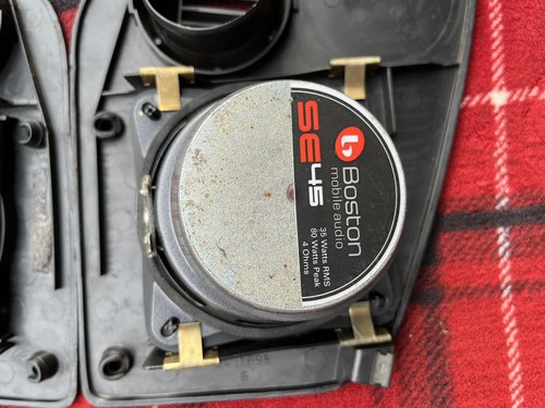 Saab Classic 900 Front Speaker Covers w Speakers L & R - Picture 5 of 8