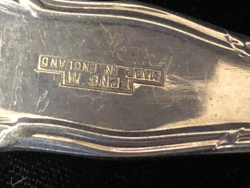 Vintage Silverplate Berry Fruit Serving Spoon EPNS 9⅜" Made In England - Picture 6 of 6