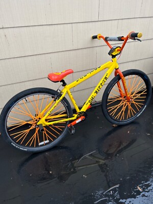非売品　OriginalFake KAWS Bicycle トランプ　イエロー SE BIKES BIG RIPPER DOGTOWN 29 INCH LIMITED EDITION GOOD CONDITION