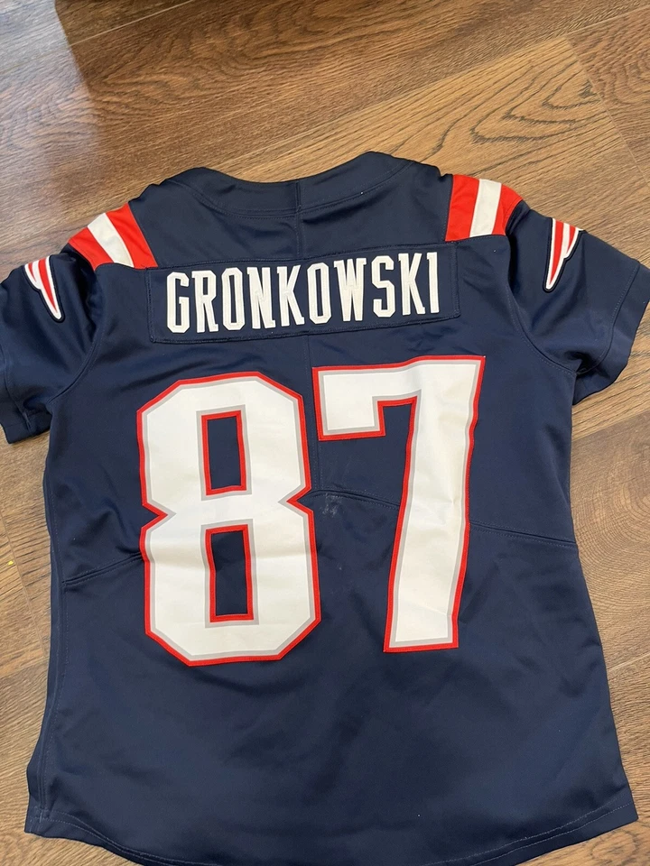 Camiseta para mujer Nike On-Field New England Patriots Rob Gronkowski #87 pequeña  Foto 2 de 3