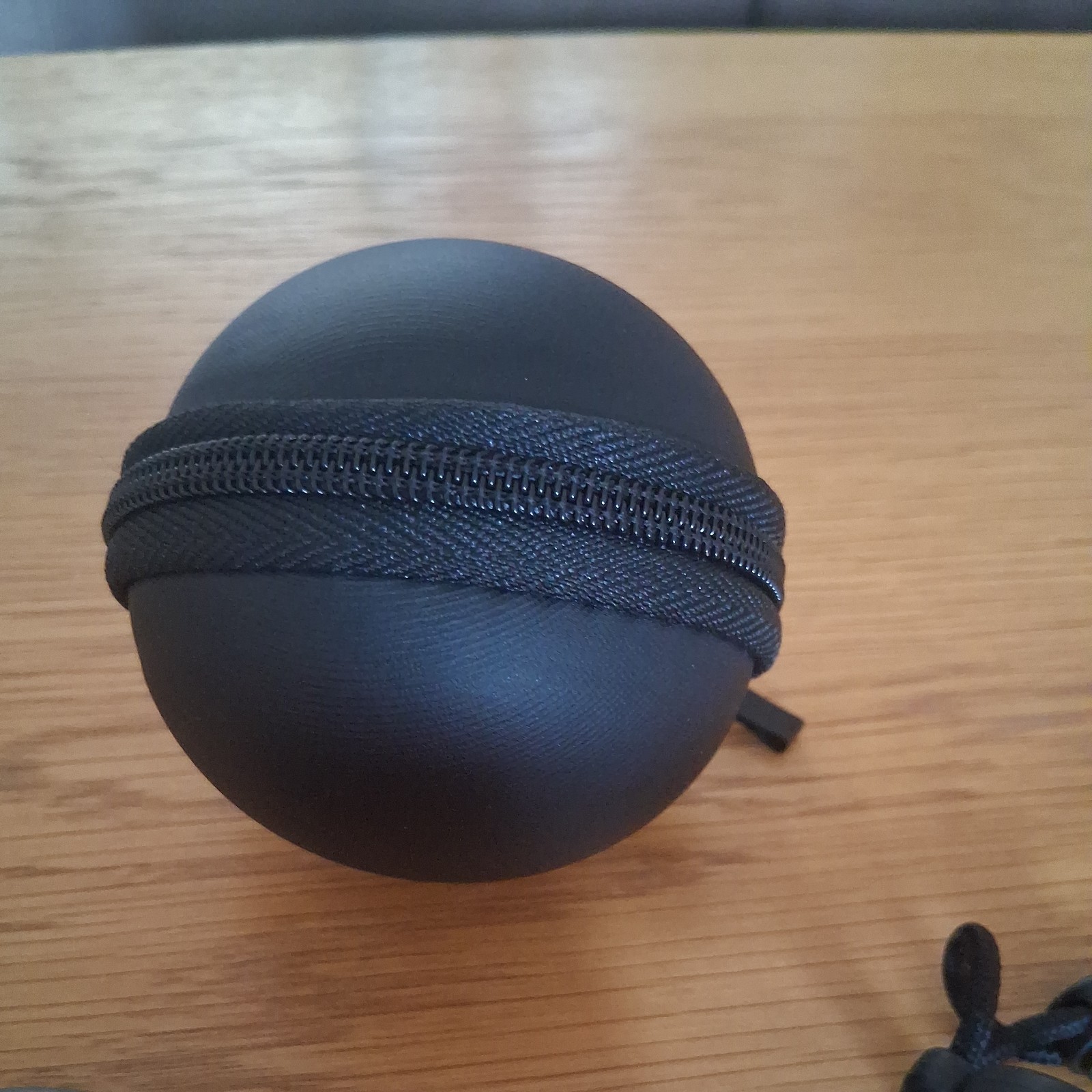 Picture 4 of 5