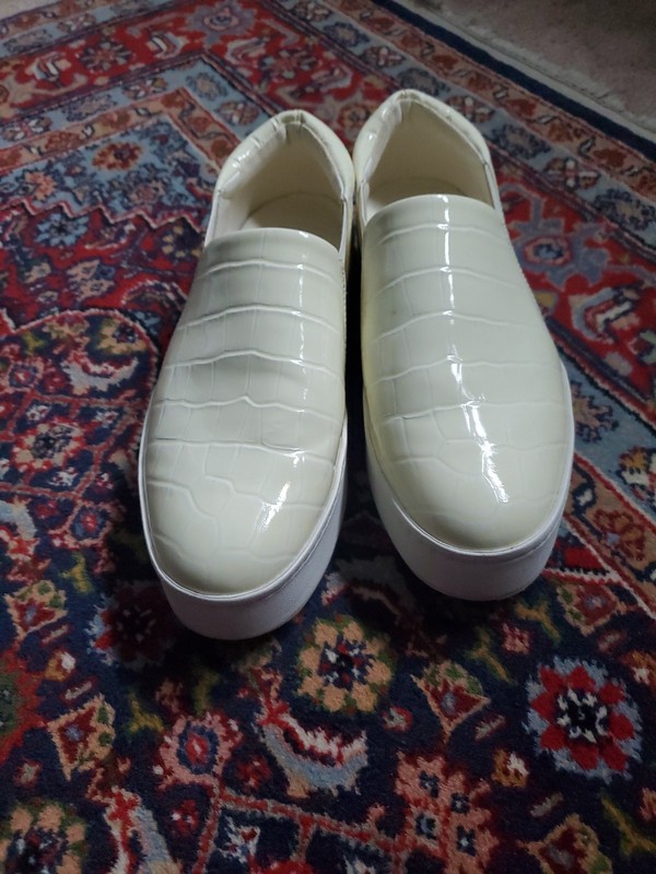 VINCE white 39 (8) platform slip-on loafers shoes