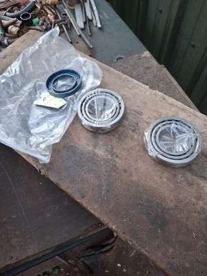 Lager 7209e Kegel und Rollen Stck 2