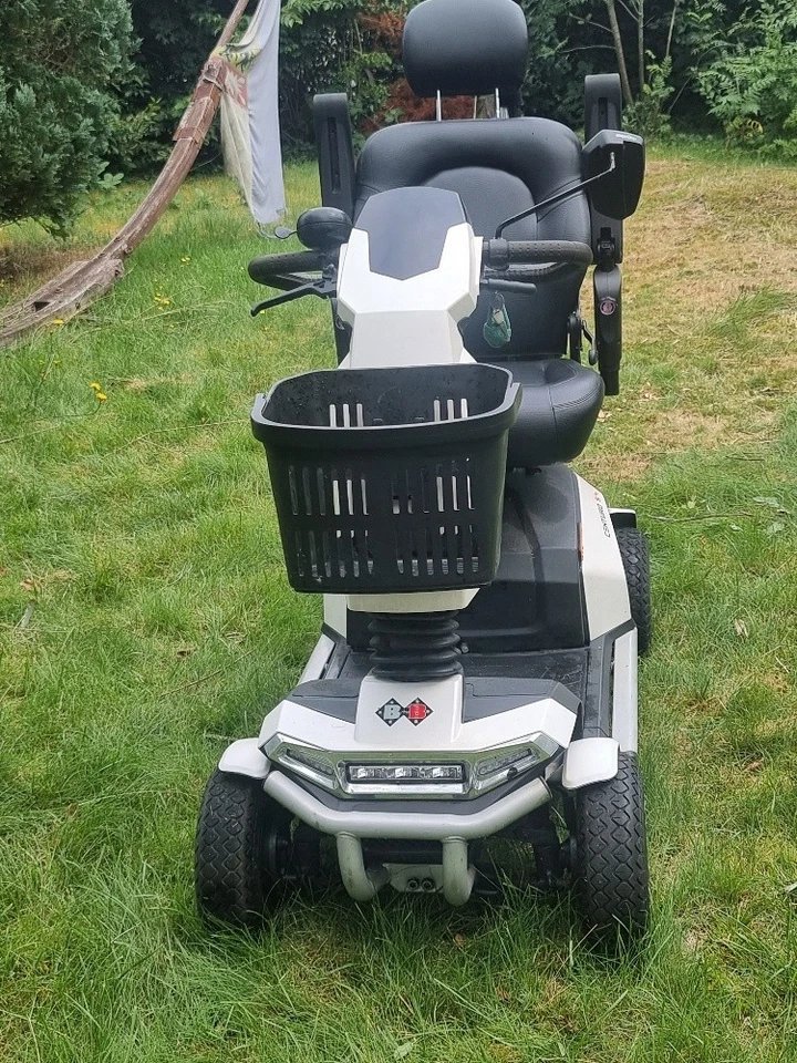 Elektromobil Bischoff + Bischoff Centuro S4 - Bild 3 von 4