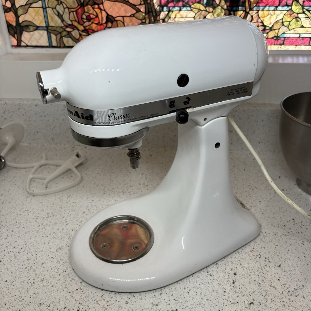 KitchenAid Classic Stand Mixer K45SSWH White 4.5 Qt w/ Bowl