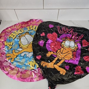 Set/2 Vintage Garfield Mylar Balloons "Big Hug For Mom" "Luv Ya"