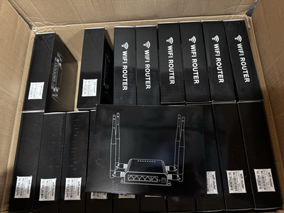 WE826-T2 WiFi Router 4G LTE Wireless Router SIM card slot 300Mbps Lot of 19 READ