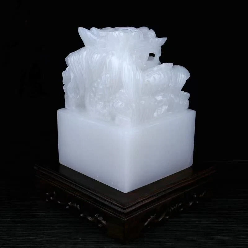 Sello cuadrado de jade blanco natural tallado dragón chino hecho a mano Foto 4 de 4