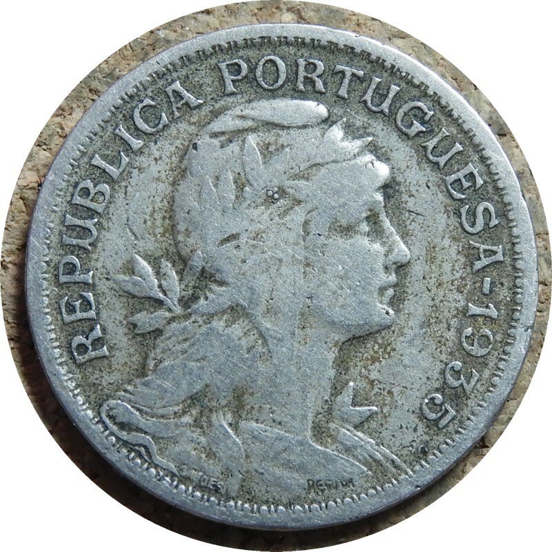 elf Portugual 50 Centavos 1935  Exclusively for use in the Azores