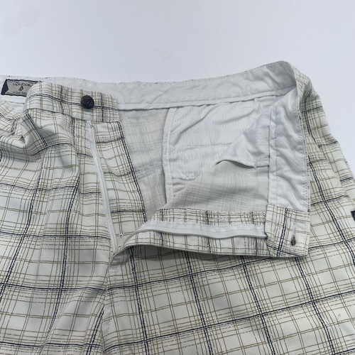 VOLCOM CORPO CLASS mens Striped chino shorts White Striped size 38 Pre Owned - Picture 11 of 22