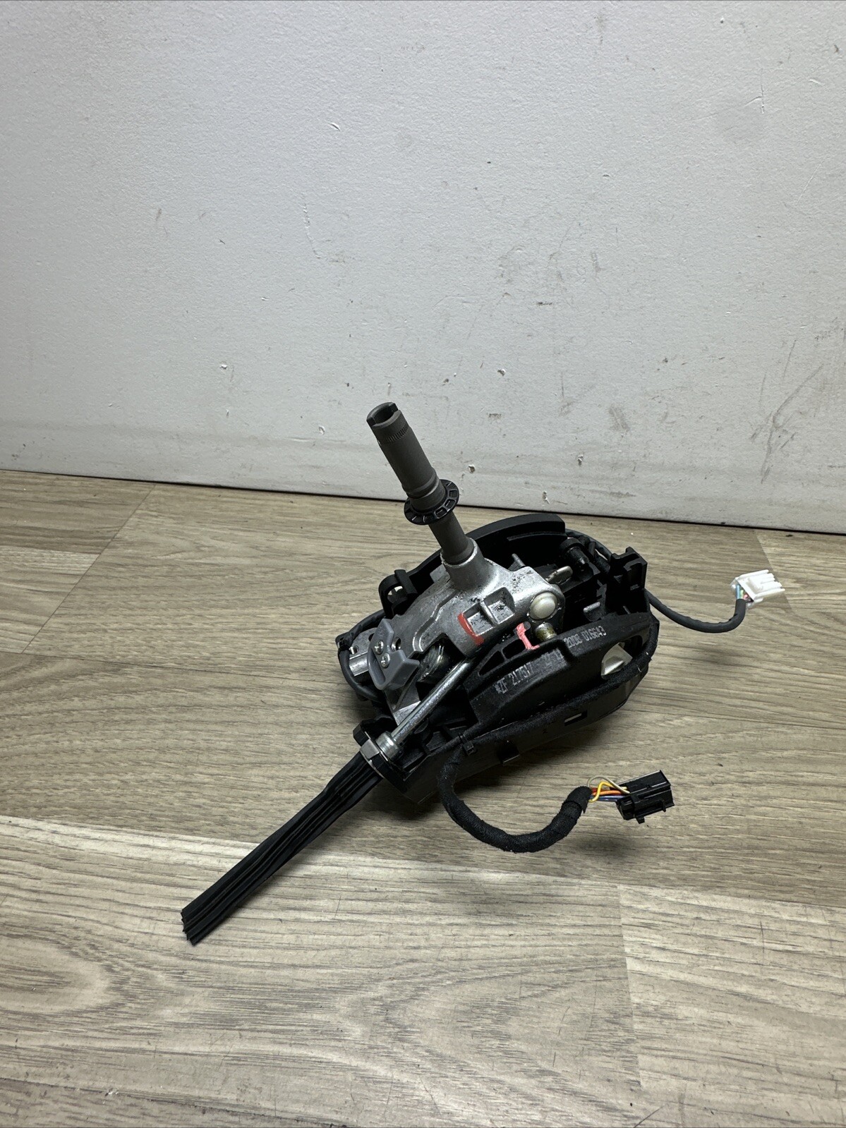 Maserati GranTurismo GranCabrio Floor Shifter Gear Shift Selector OEM 50k Miles