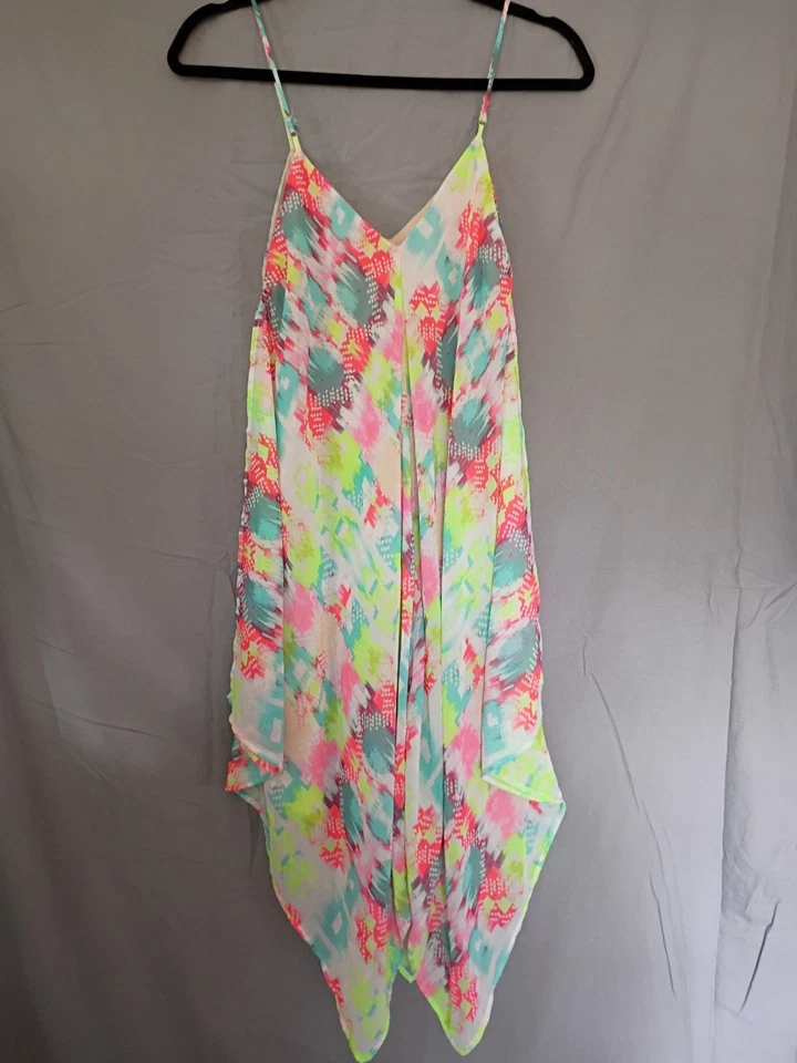 Vestido de colores vibrantes Speechless Xs Foto 2 de 3