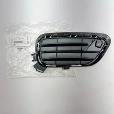 2014-2017 BMW X3 F25 X-LINE FRONT BUMPER RIGHT AIR VENT GRILLE 51117347946 OEM