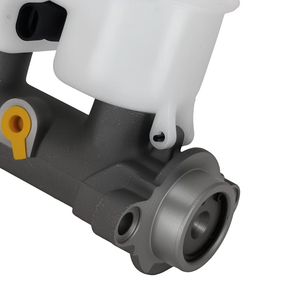 Brake Master Cylinder For Chevy Silverado/GMC Sierra 1500 HD 2001-2002 M630031 - Image 4 of 4