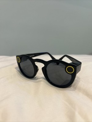Snapchat 1st Gen Spectacles W/case ( NO CHARGER) | eBay