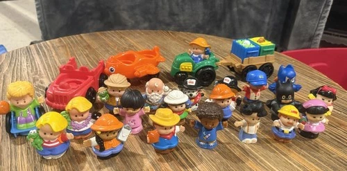 Lot Of Little People And Vehicles Mix Of Modern & Vintage…No Repeats